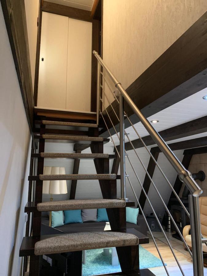 Natur Pur - Waldurlaub Im Tiny House Ronshausen Zewnętrze zdjęcie